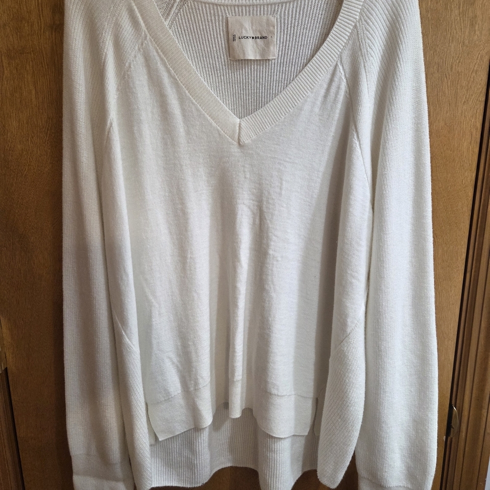 Lucky Brand Cream V Neck Large Hi  Lo Tunic  Sweater